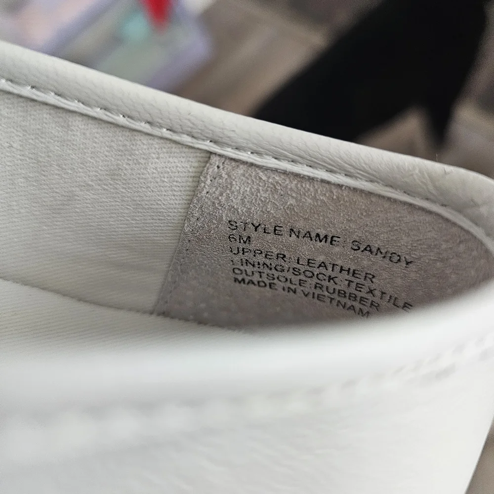 Kate Spade Sandy Sneakers Size 6